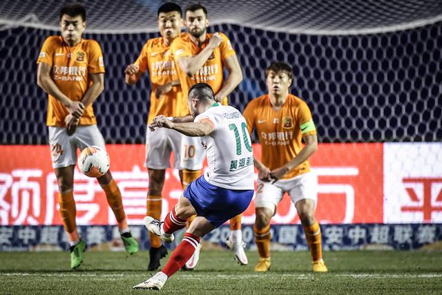 亚运会-赵继伟19+7 中国男篮轻取中国台北