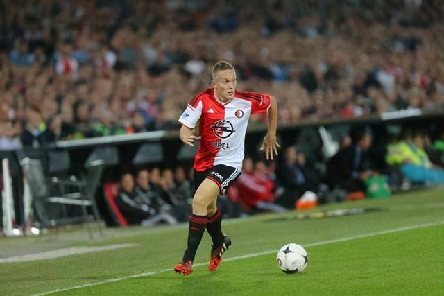 孙铭徽16+10广厦负吉林 贺希宁15分深圳胜北控