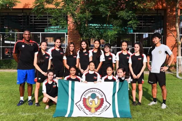 拉菲尼亚本赛季西甲14轮8球 距个人纪录还差3球